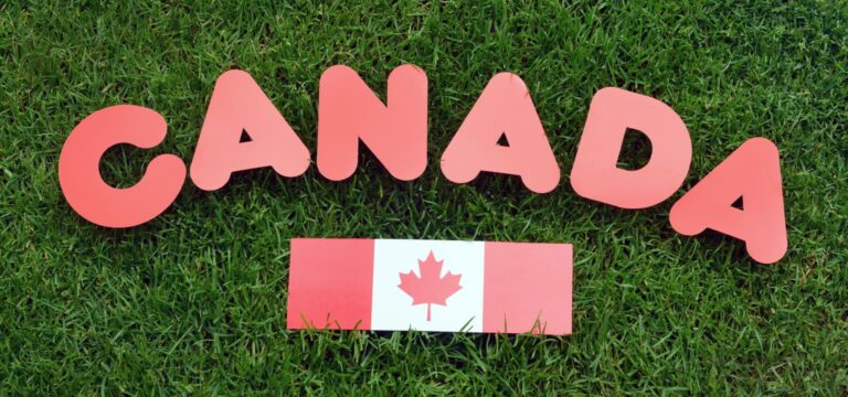 Plan des Niveaux d’immigration 2025-2027 : Réduction du nombre d’immigrants par le gouvernement Canadien